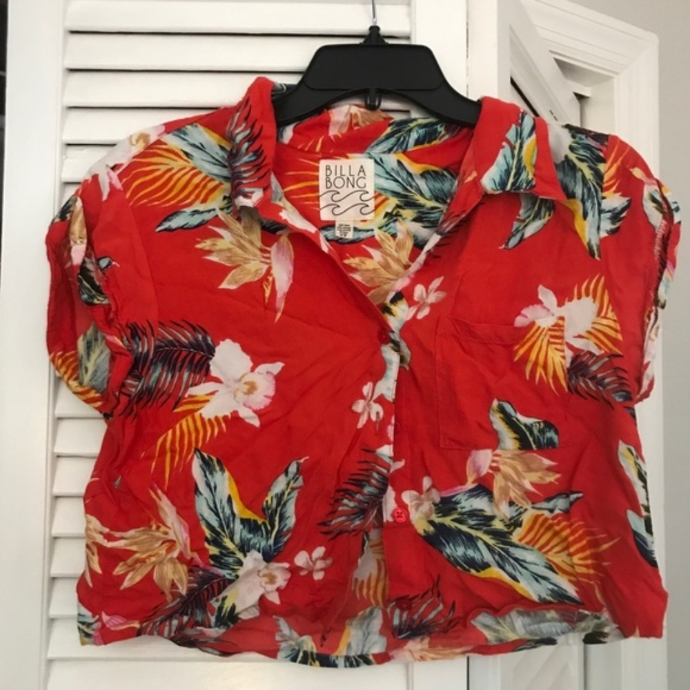 ISO Billabong hawaiian crop top